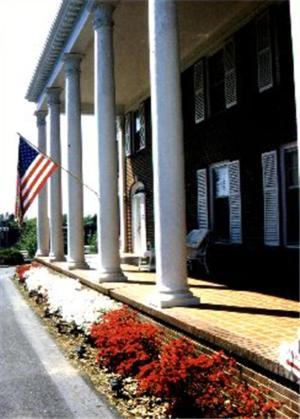 Beland Manor Inn Форт Смит Екстериор снимка